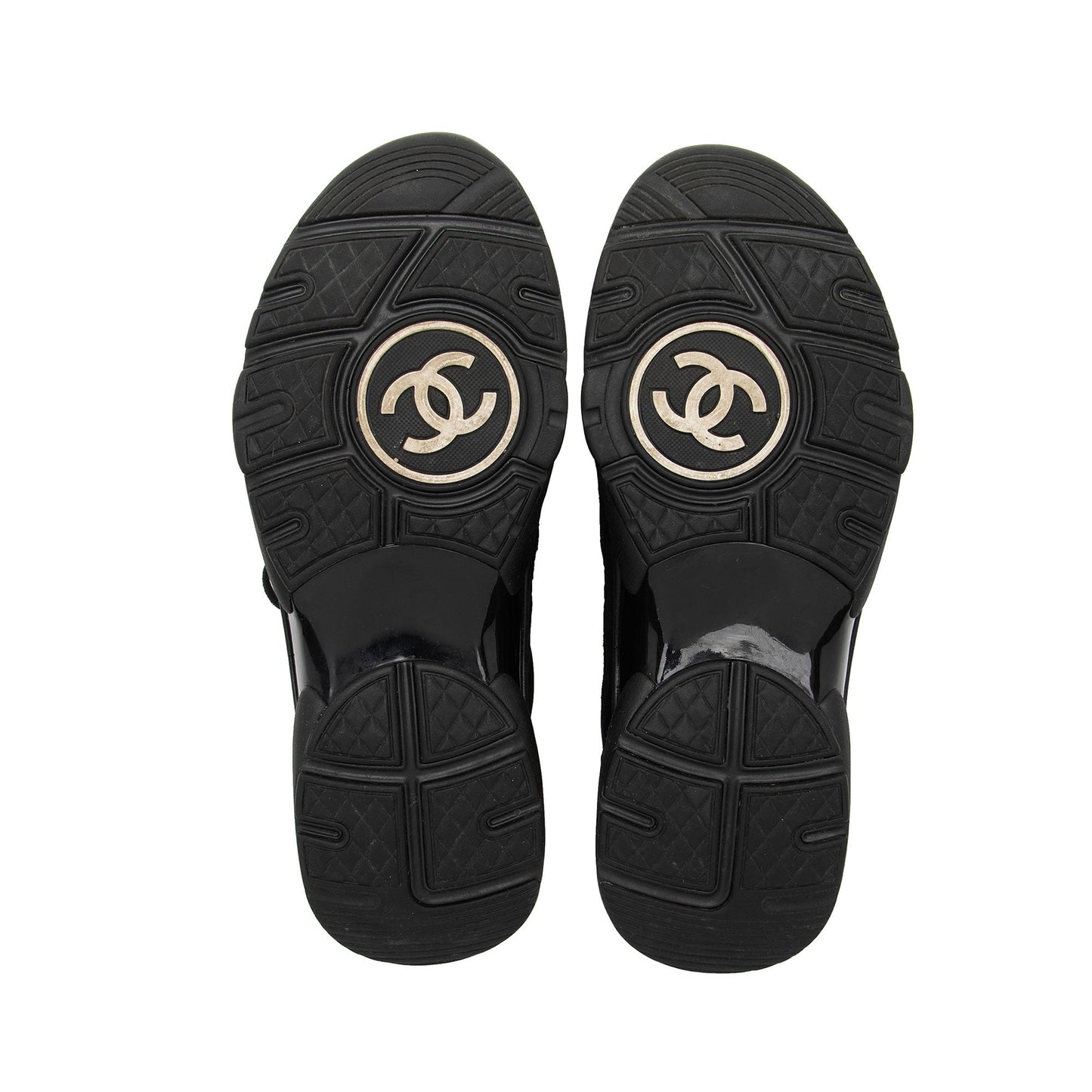 Chanel Suede Calfskin CC Sneakers - Size 7.5 / 37.5 (SHF-PJYB9I)