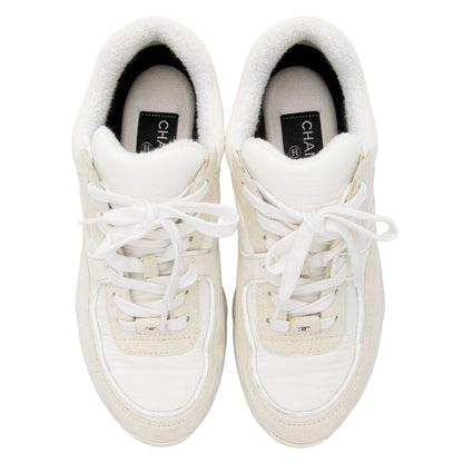 Chanel Suede Calfskin CC Sneakers - Size 7.5 / 37.5 (SHF-nLOm4F)