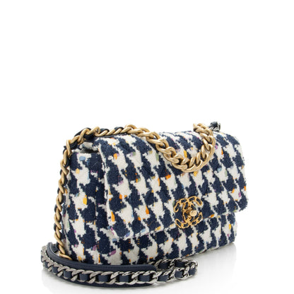 Chanel Tweed Houndstooth 19 Medium Flap Shoulder Bag