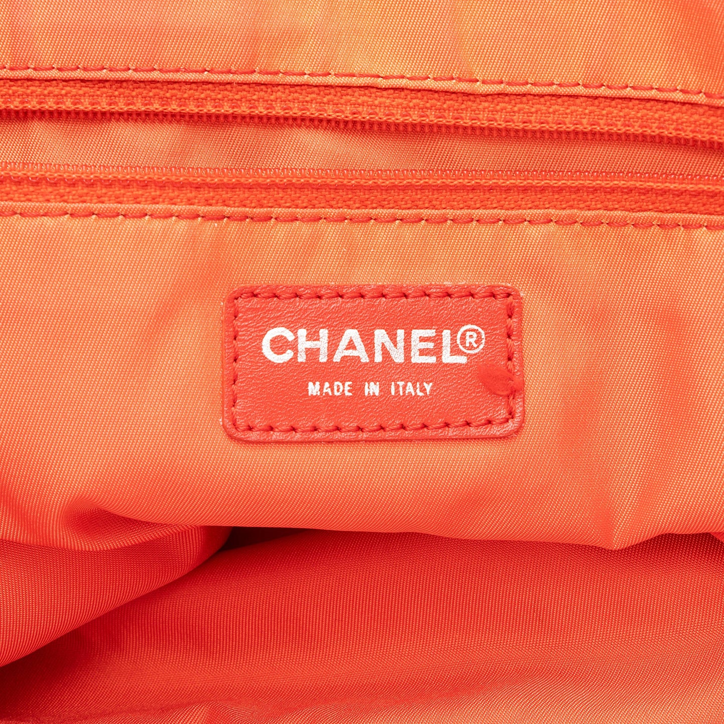 Chanel Vintage Nylon Travel Ligne Large Tote (SHF-sx8m6y)