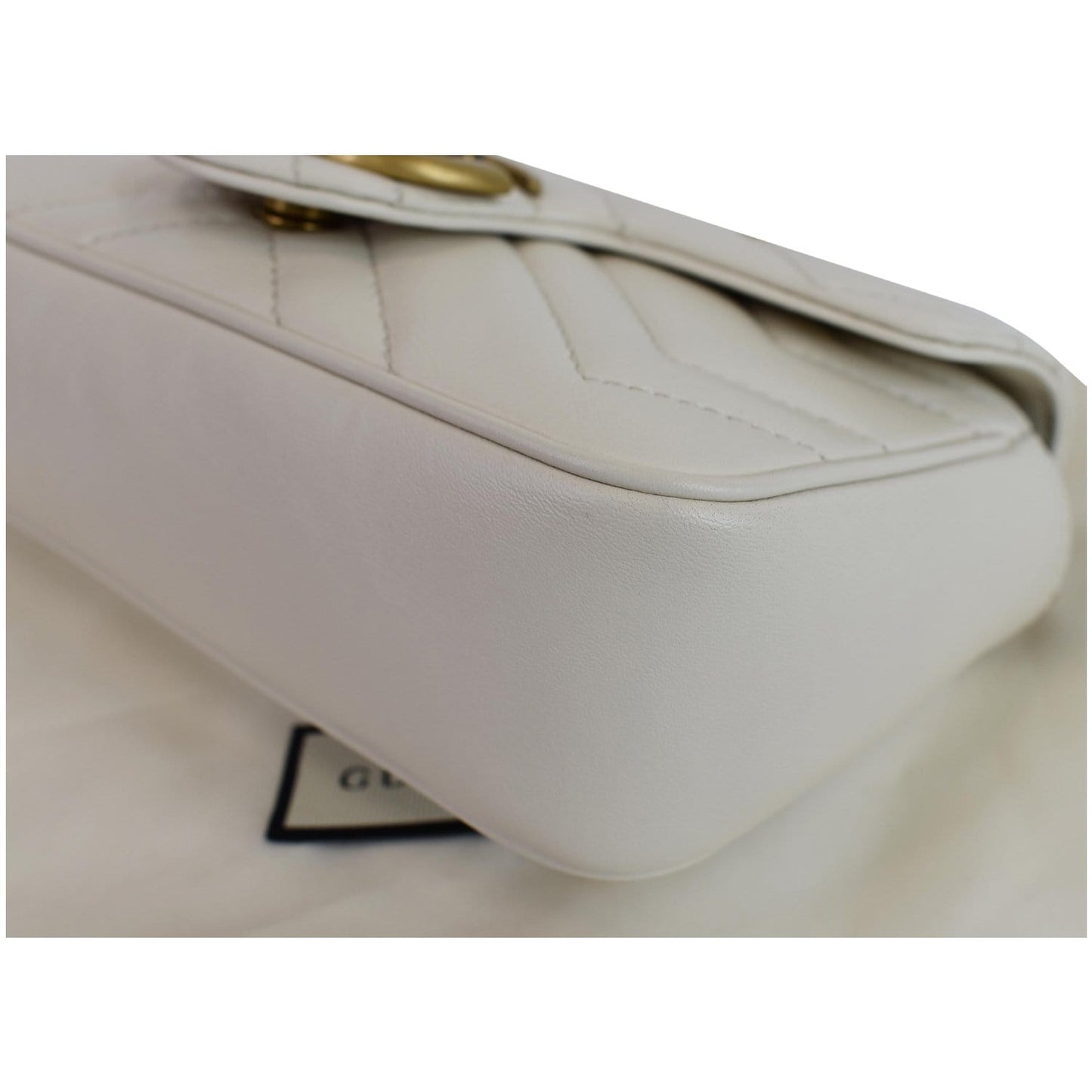 GUCCI GG Marmont Super Mini Matelasse Leather Shoulder Bag White 476433