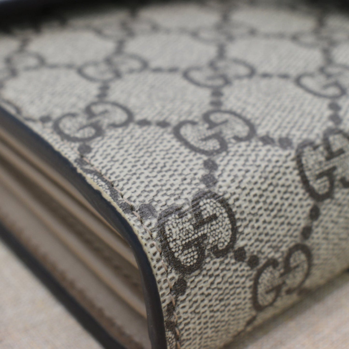 GUCCI Dionysus GG Supreme Crossbody Chain Wallet Beige 401231