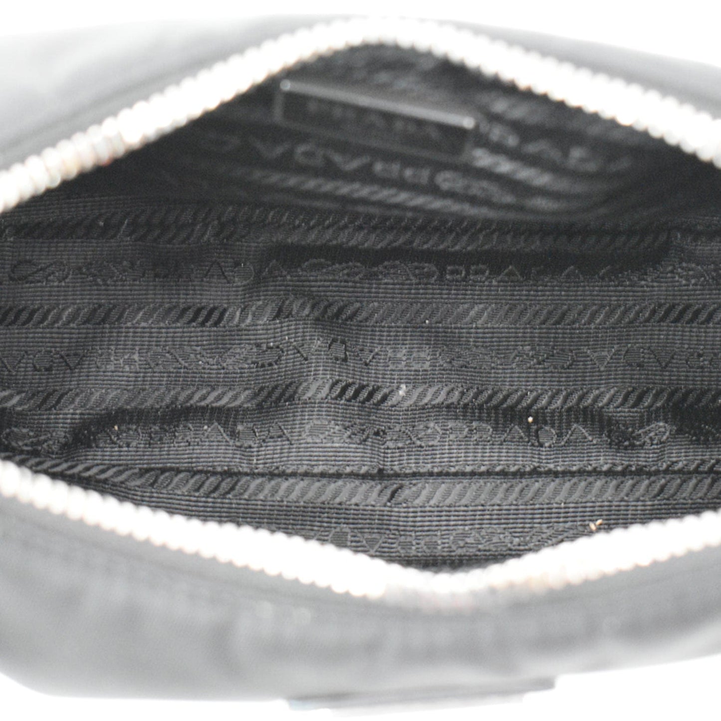 PRADA Re-Edition 2005 Nylon Shoulder Bag Black