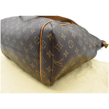LOUIS VUITTON Totally MM Monogram Canvas Shoulder Bag Brown