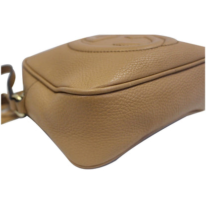 GUCCI Soho Disco Pebbled Leather Small Crossbody Bag Beige 308364