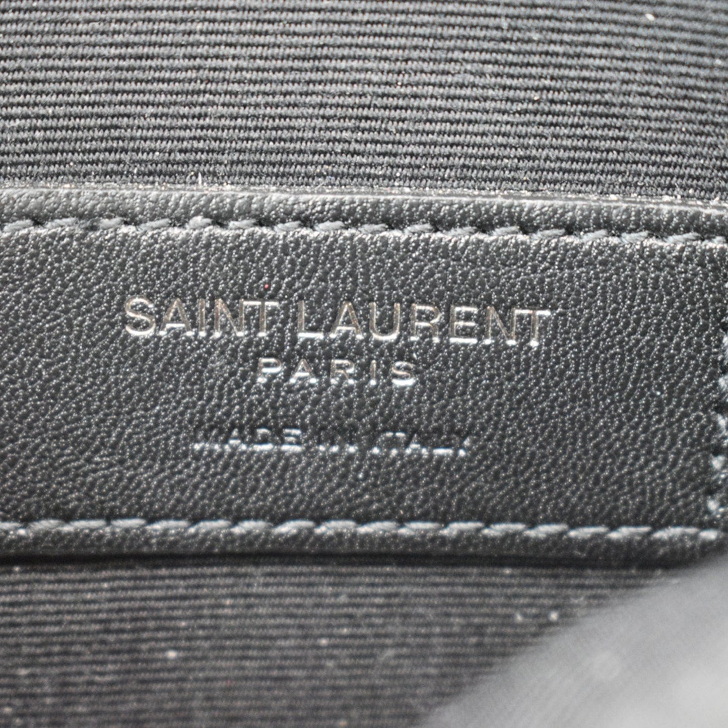 YVES SAINT LAURENT Matelasse Bill Grain De Poudre Zip Pouch Black