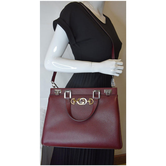 GUCCI Zumi Medium Grainy Leather Top Handle Bag Burgundy 564714