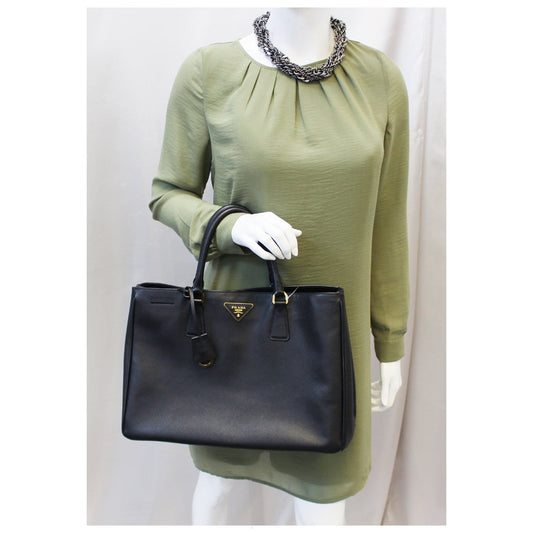 PRADA Galleria Medium Saffiano Leather Tote Bag