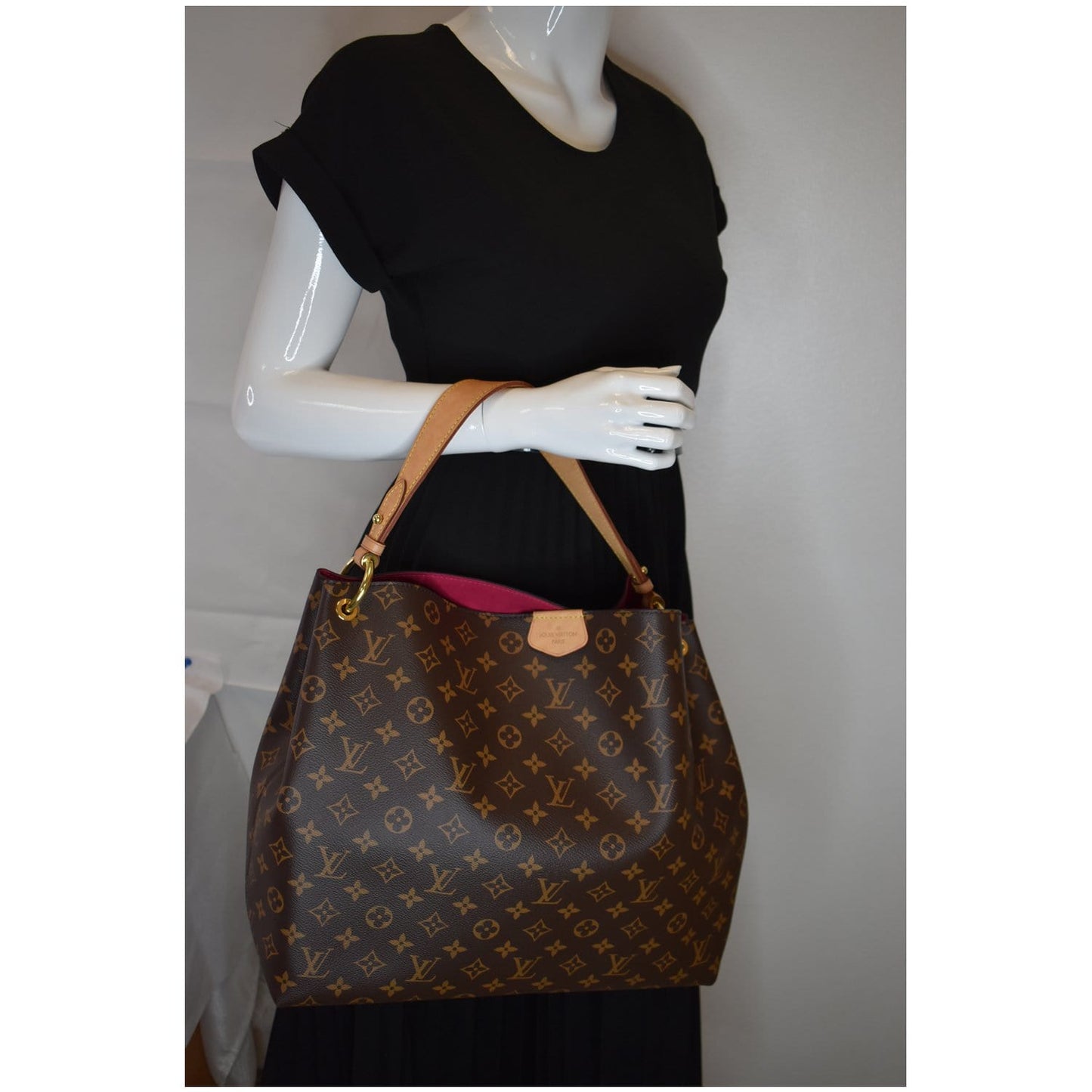 LOUIS VUITTON Graceful MM Monogram Canvas Shoulder Bag Brown