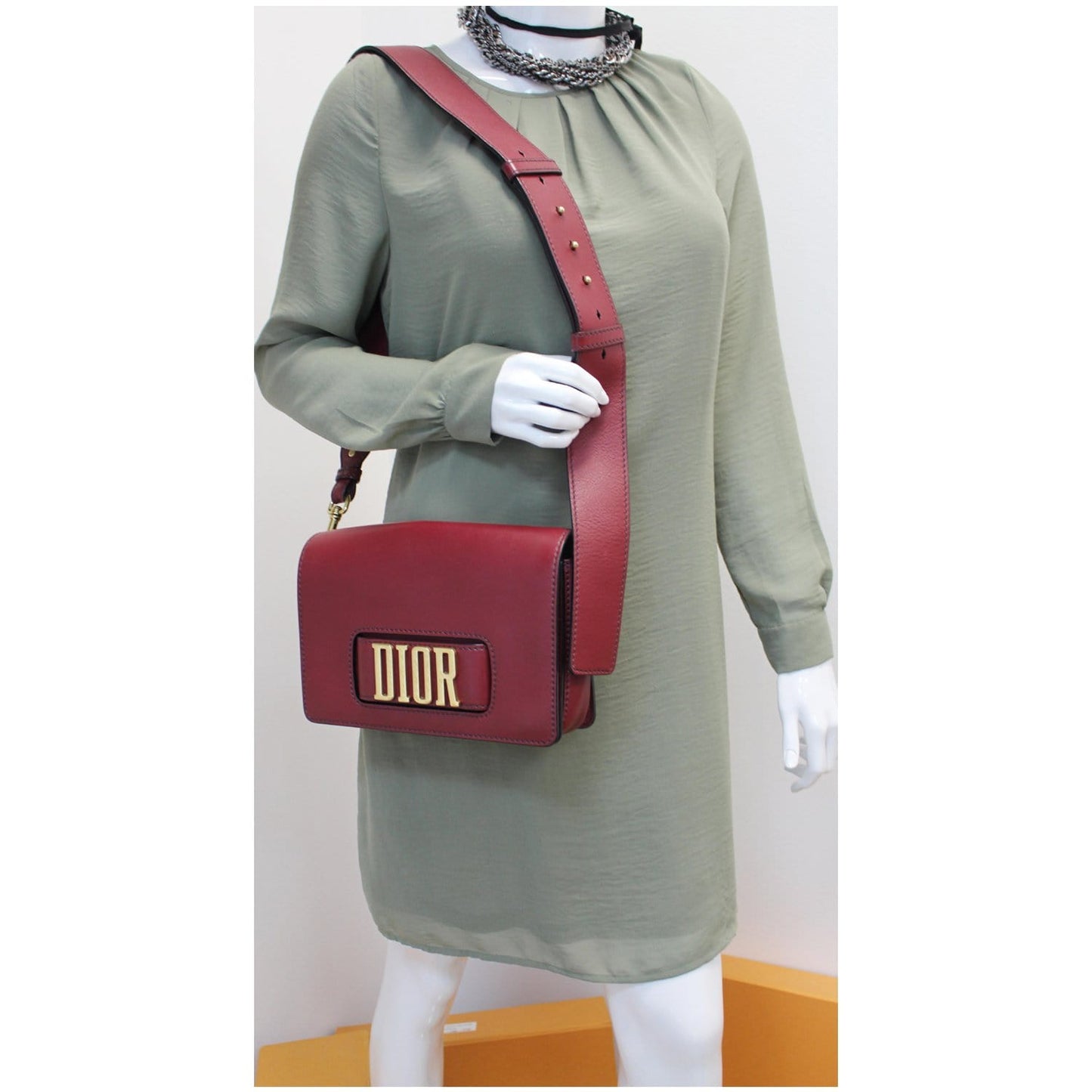 CHRISTIAN DIOR Dio(r)evolution Flap Calfskin Shoulder Bag Dark Red
