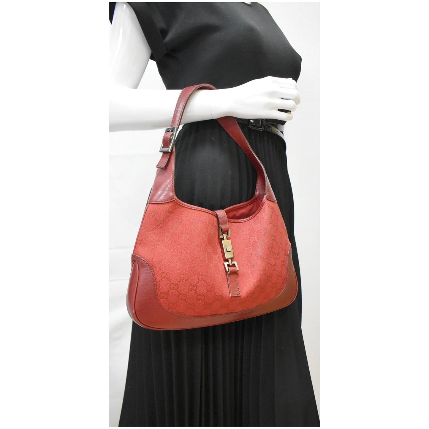GUCCI Jackie Vintage GG Canvas Leather Hobo Bag Red 00963