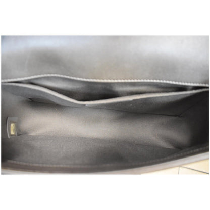 CHANEL Boy Flap with Stingray Lambskin Leather Shoulder Bag Silver