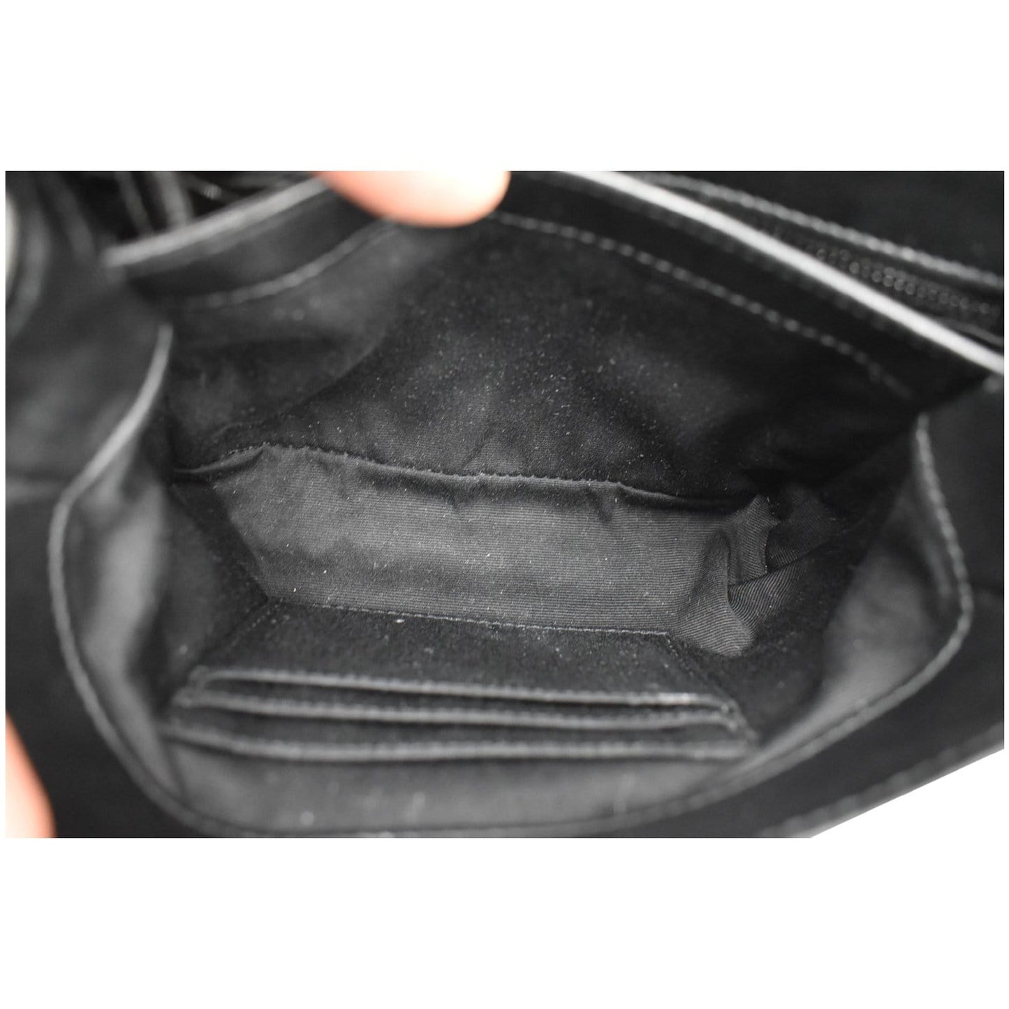 YVES SAINT LAURENT Loulou Toy Matelasse Leather Crossbody Bag Black