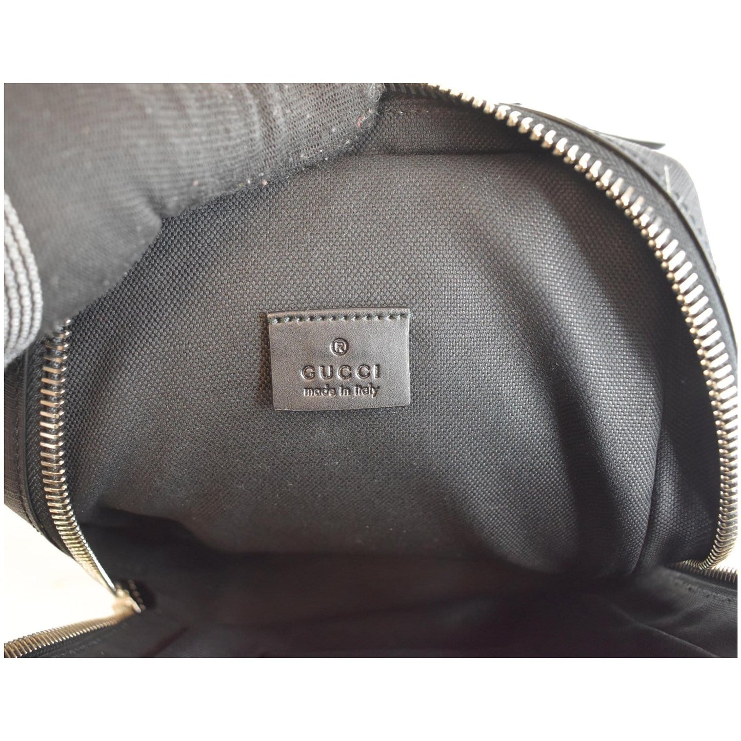GUCCI GG Supreme Canvas Belt Bag Black 478325