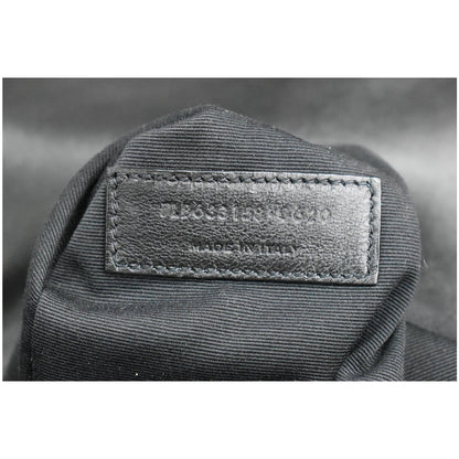 YVES SAINT LAURENT Niki Medium Leather Shoulder Bag Black