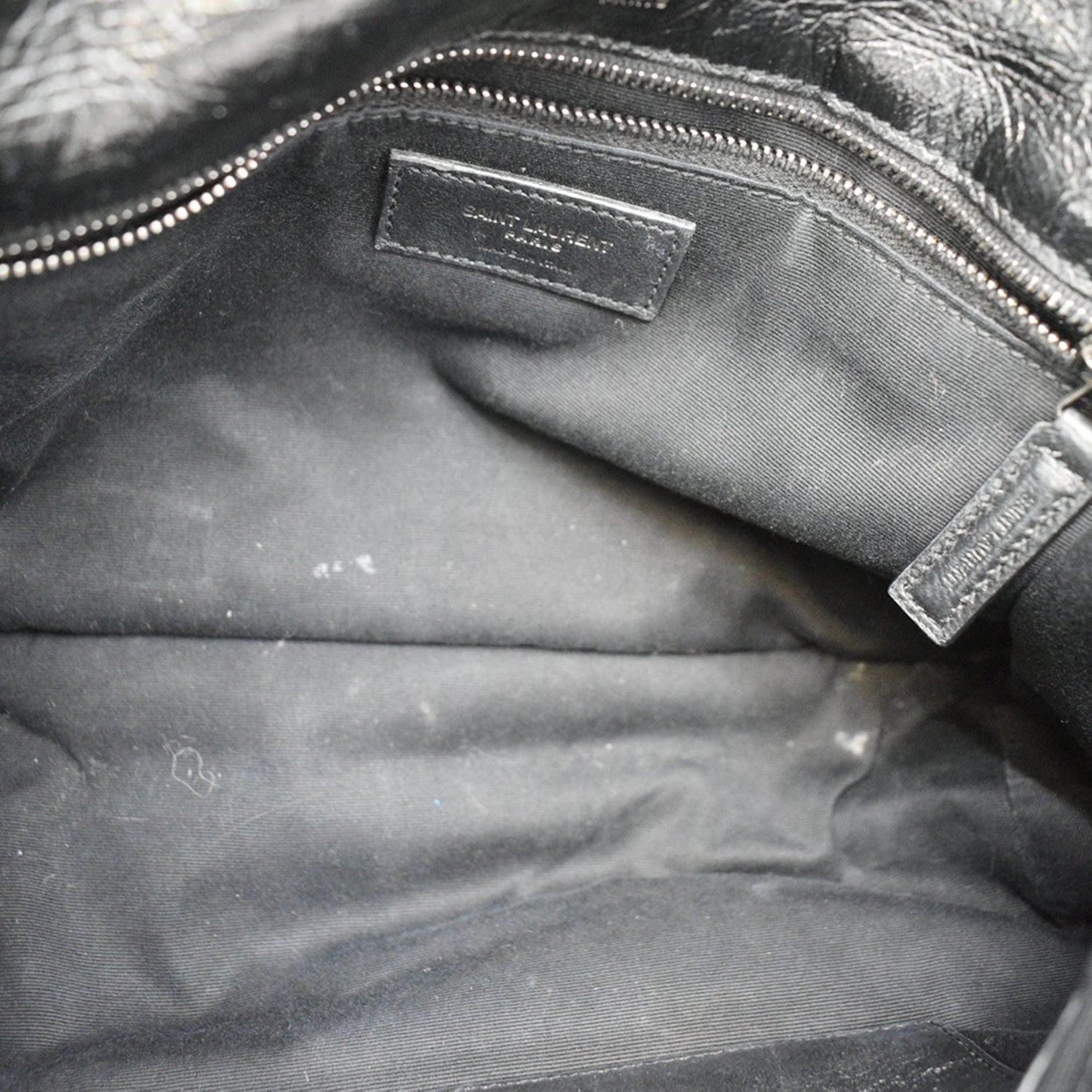 YVES SAINT LAURENT Niki Medium Leather Crossbody Bag Black - New Year Deals