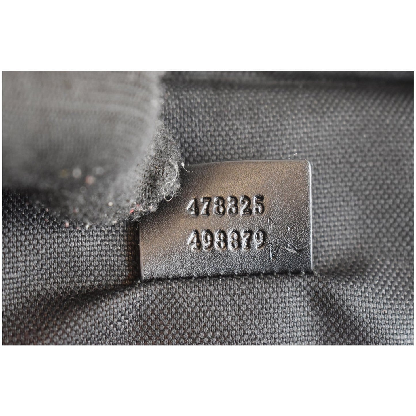 GUCCI GG Supreme Canvas Belt Bag Black 478325