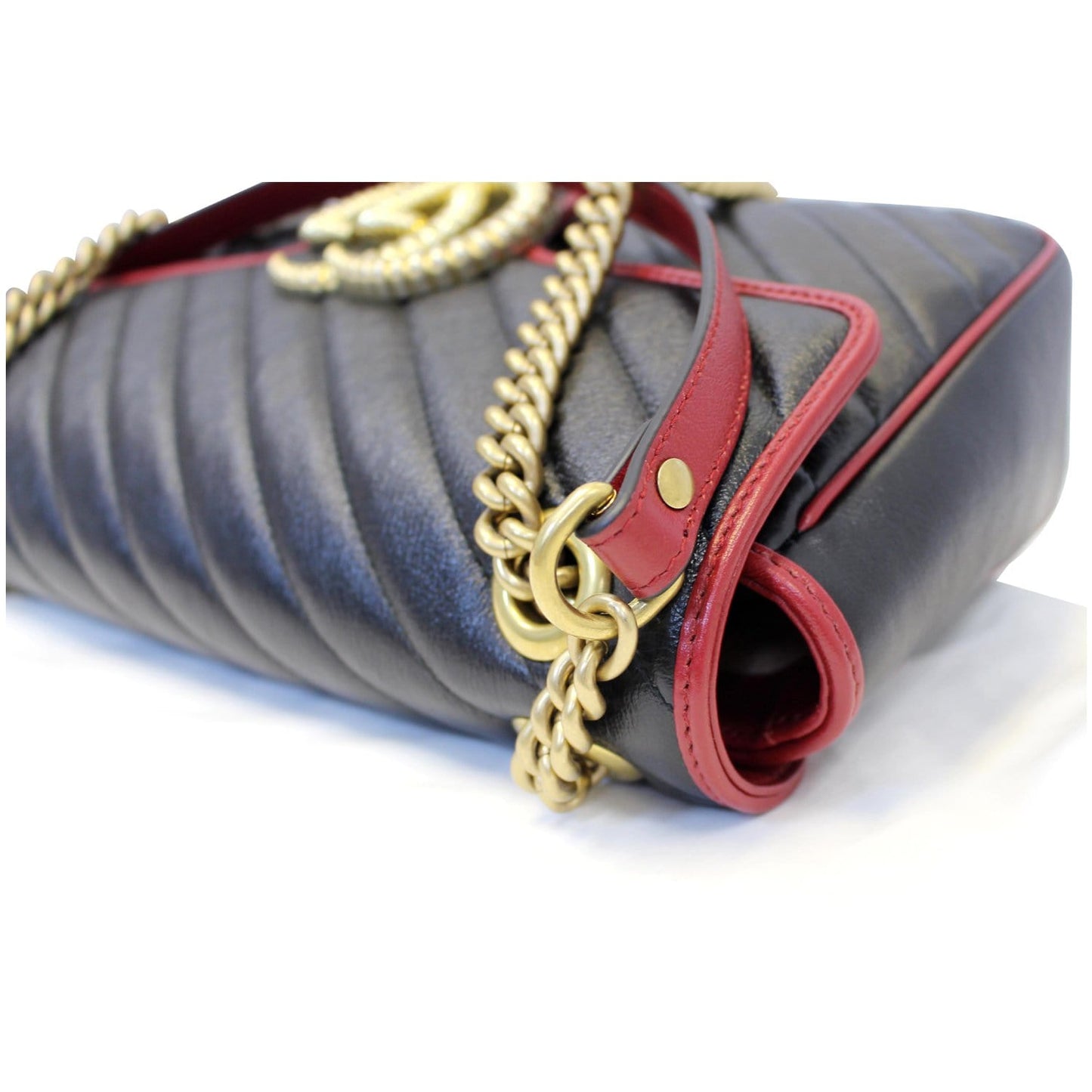 GUCCI GG Marmont Matelasse Leather Shoulder Bag Black/Red 443496