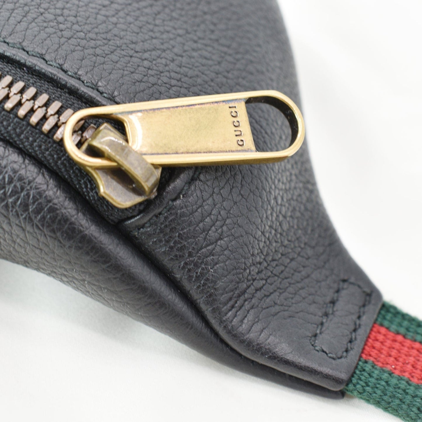 GUCCI Print Grained Calfskin Leather Small Belt Bag Black 527792