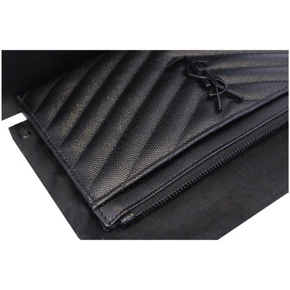 YVES SAINT LAURENT Bill Pouch Grain De Poudre Black