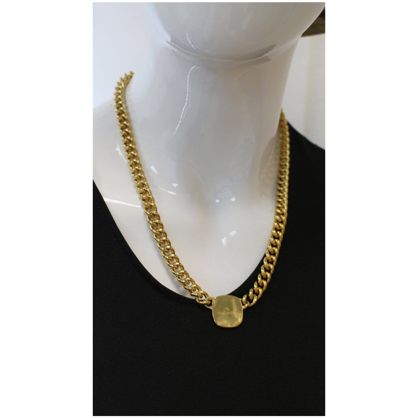 LOUIS VUITTON LV ID Chain Necklace Gold M61092
