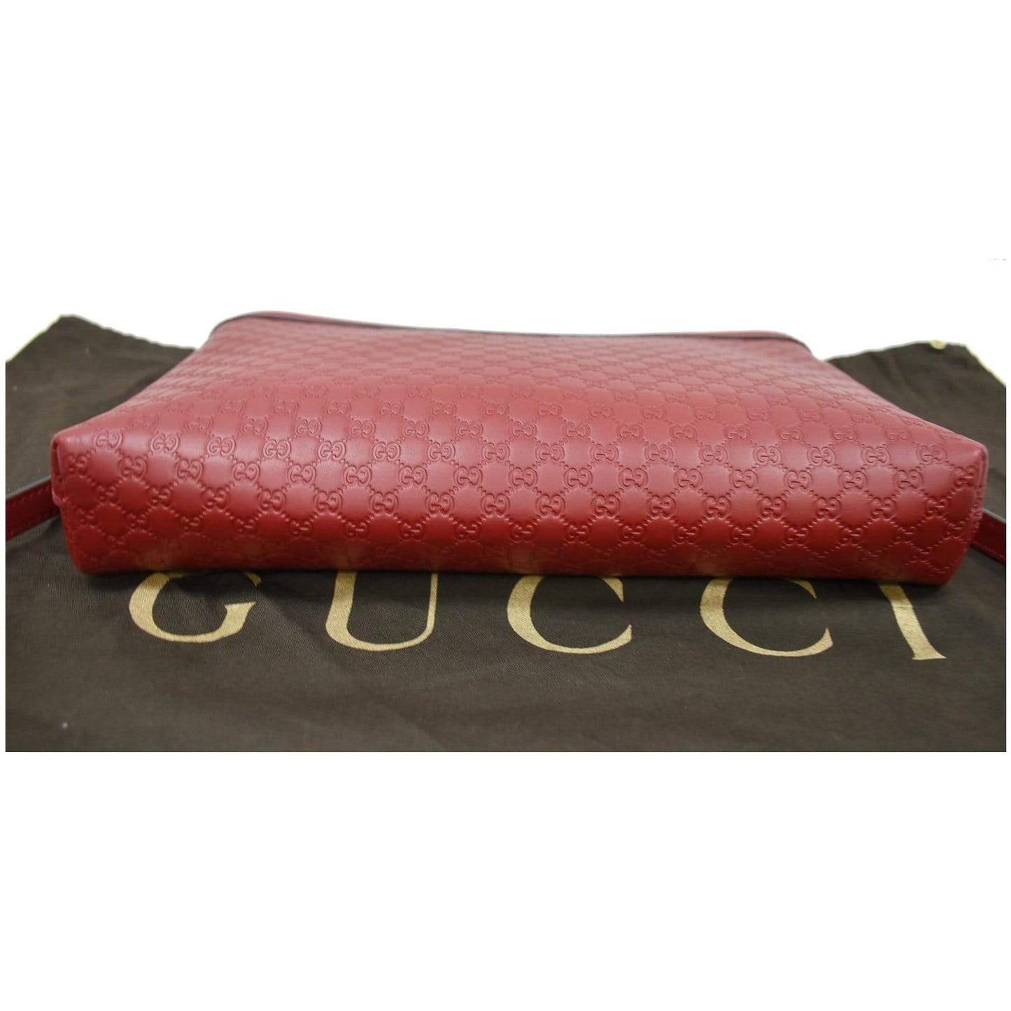 GUCCI Flat Microguccissima Leather Crossbody Wallet Red 607723 - 10% OFF
