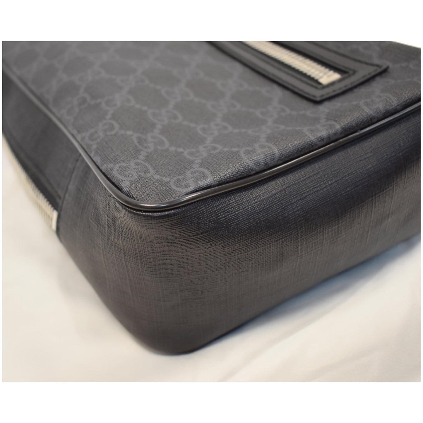 GUCCI GG Supreme Canvas Belt Bag Black 478325