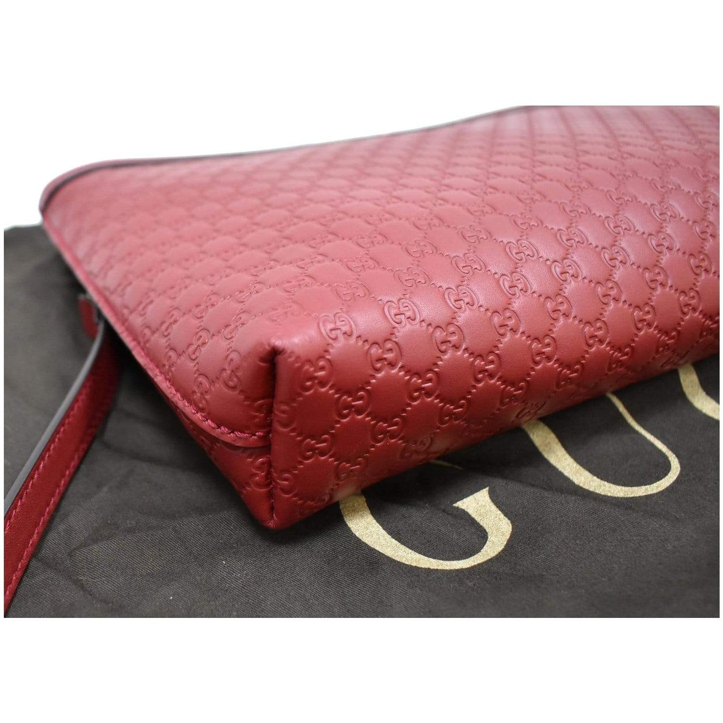 GUCCI Flat Microguccissima Leather Crossbody Wallet Red 607723 - 10% OFF