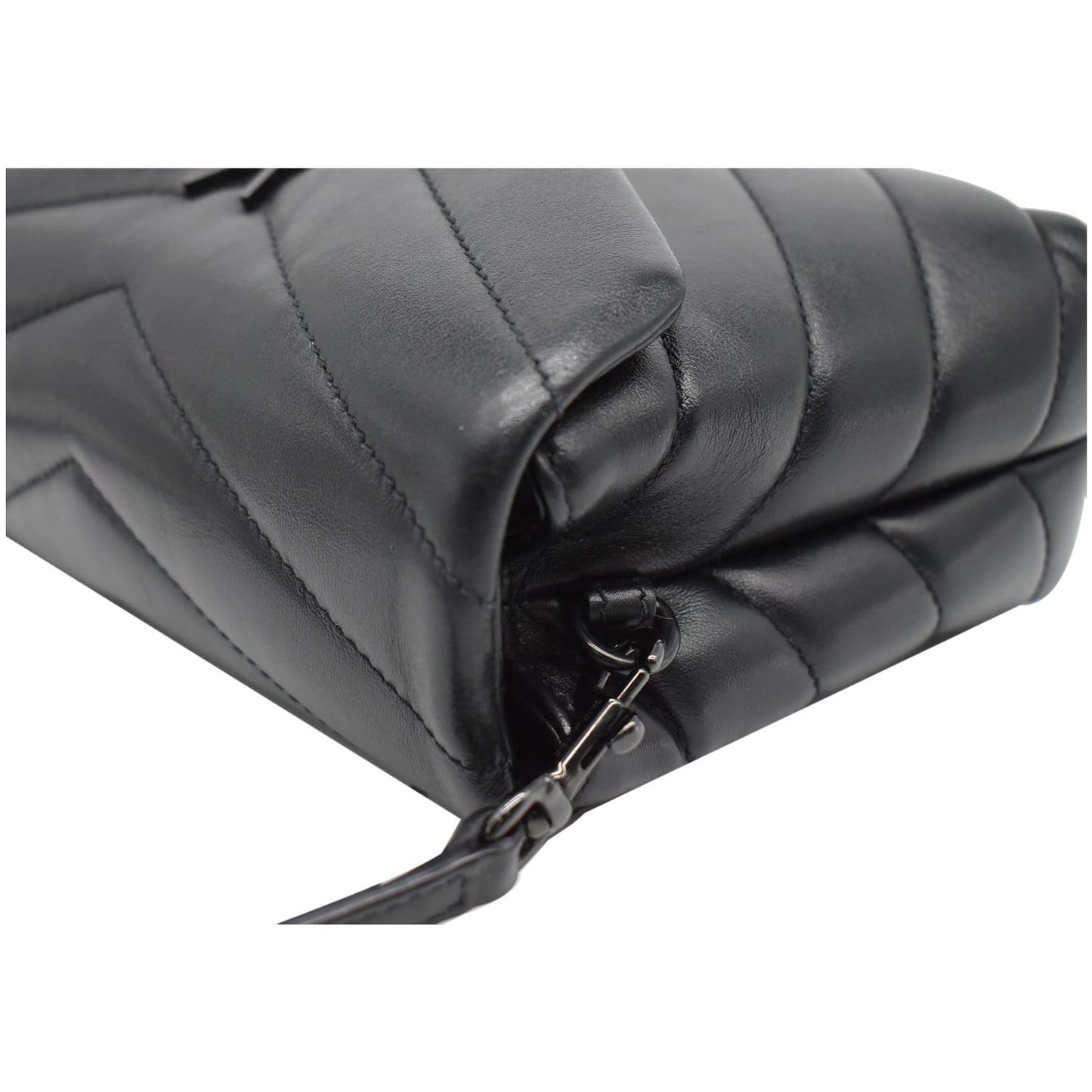 YVES SAINT LAURENT Loulou Toy Matelasse Leather Crossbody Bag Black