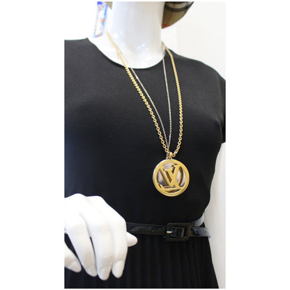 LOUIS VUITTON Louise Long Necklace Gold M64281