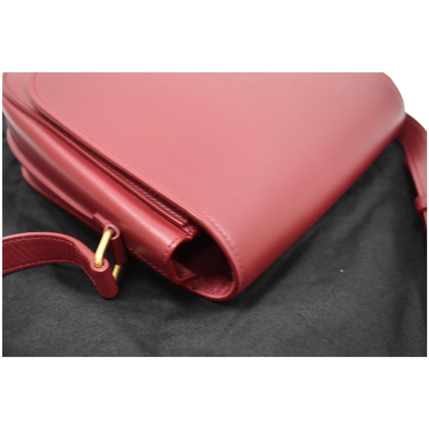 YVES SAINT LAURENT Betty Smooth Leather Shoulder Bag Burgundy