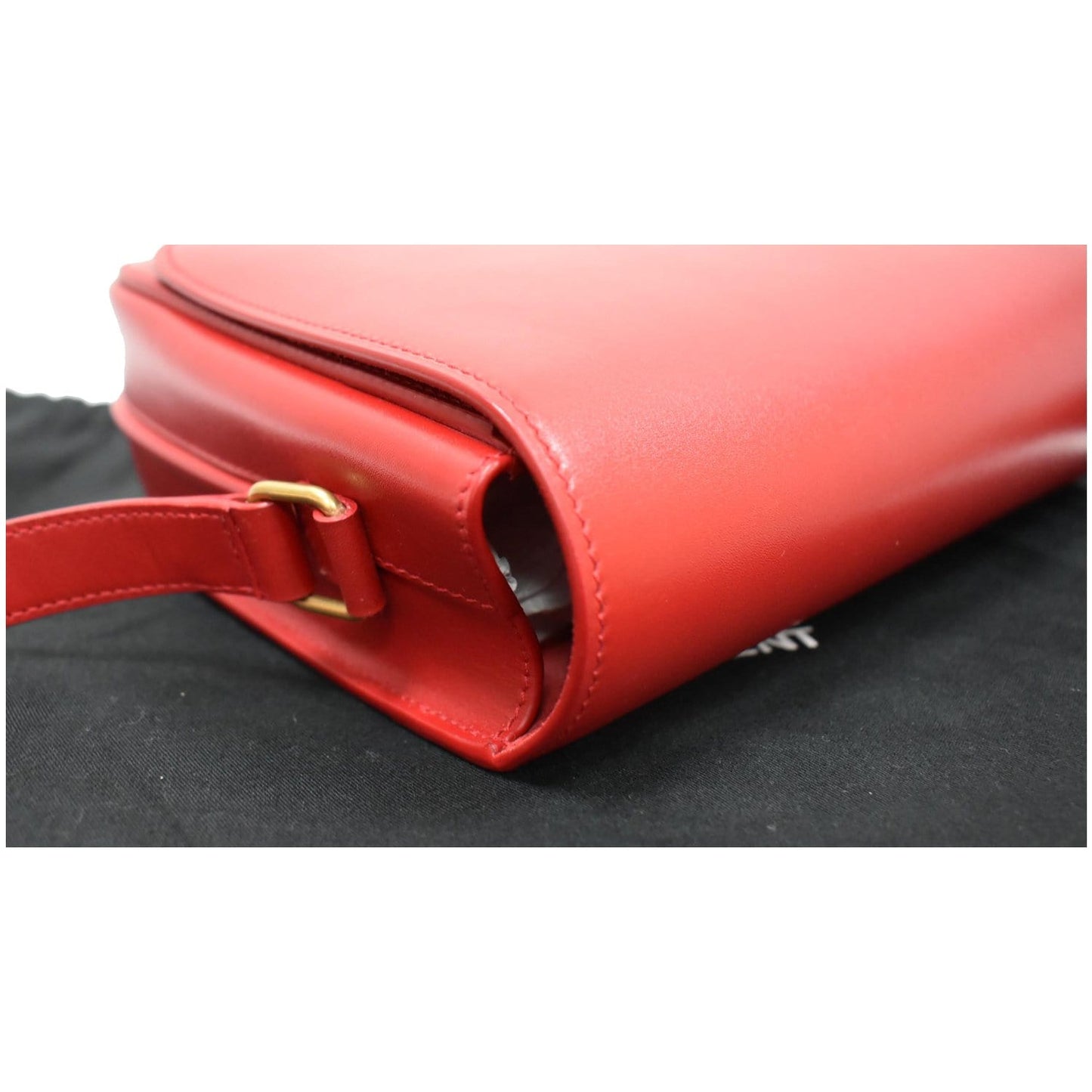 YVES SAINT LAURENT Betty Smooth Leather Shoulder Bag Red