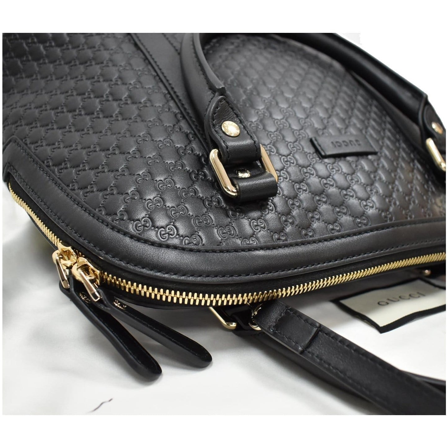 GUCCI Dome Medium Microguccissima Leather Shoulder Bag Black 449663