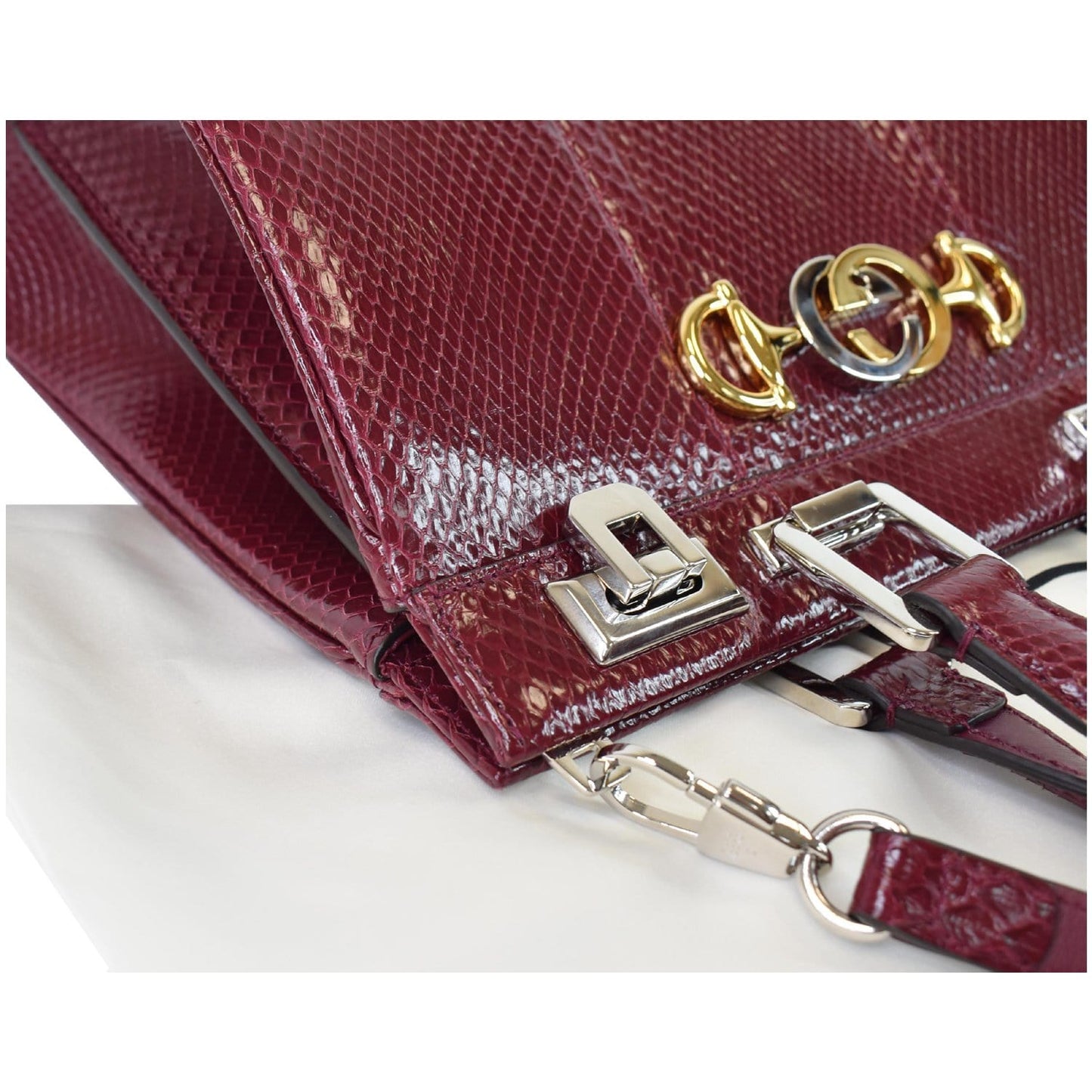 GUCCI Zumi Small Snakeskin Leather Top Handle Bag Bordeaux 569712