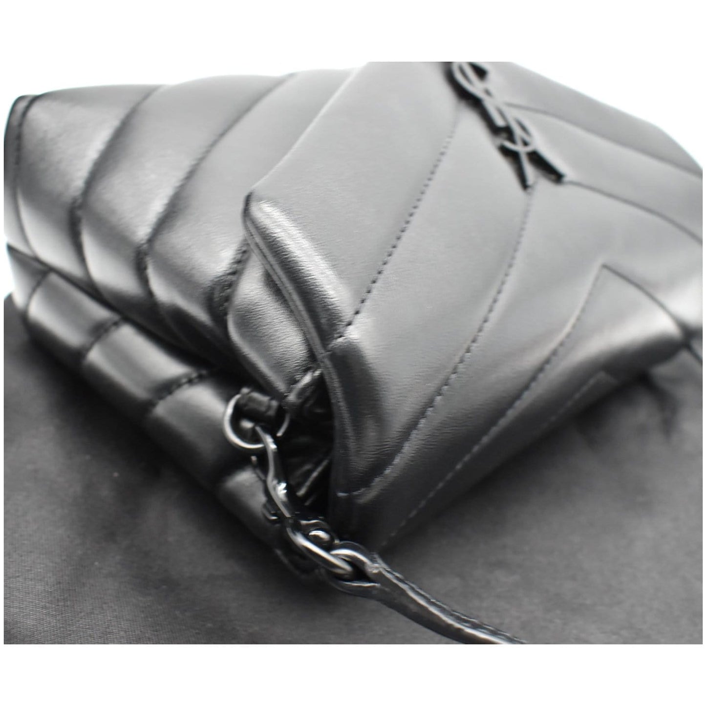 YVES SAINT LAURENT Loulou Toy Matelasse Leather Crossbody Bag Black