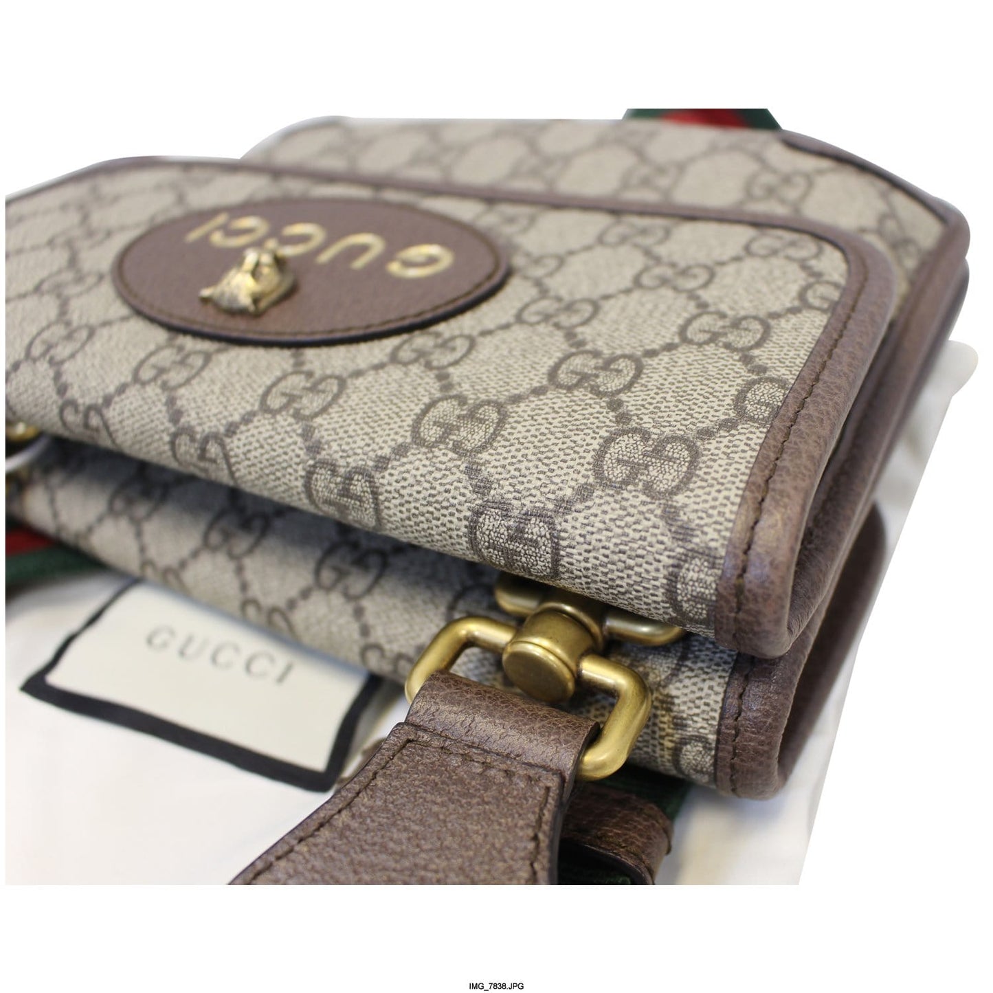 GUCCI GG Supreme Small Messenger Crossbody Bag 501050