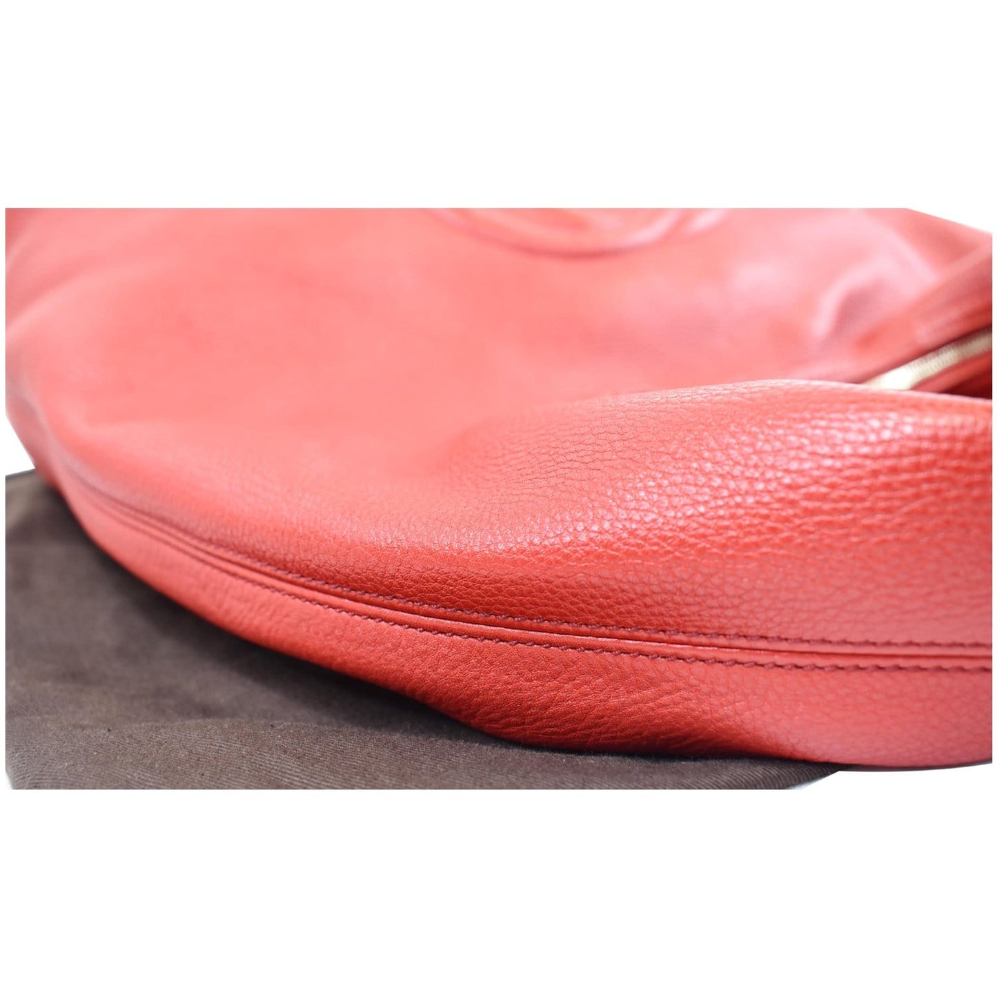 GUCCI Soho Pebbled Leather Hobo Shoulder Bag Red 282304