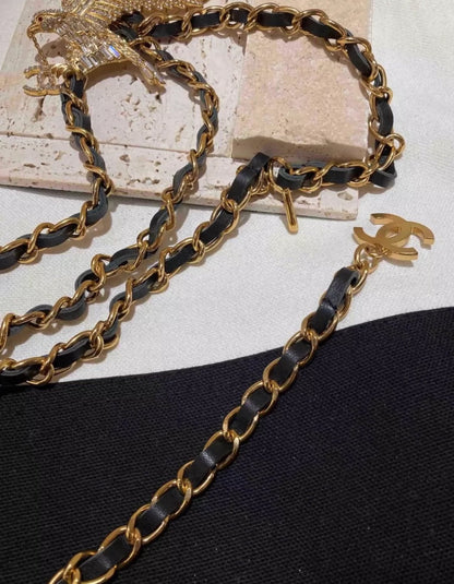 Vintage CHANEL Jeweled Eagle Chain Leather Necklace Belt