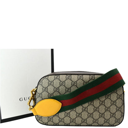 GUCCI Neo Vintage GG Supreme Canvas Messenger Bag Beige 476466