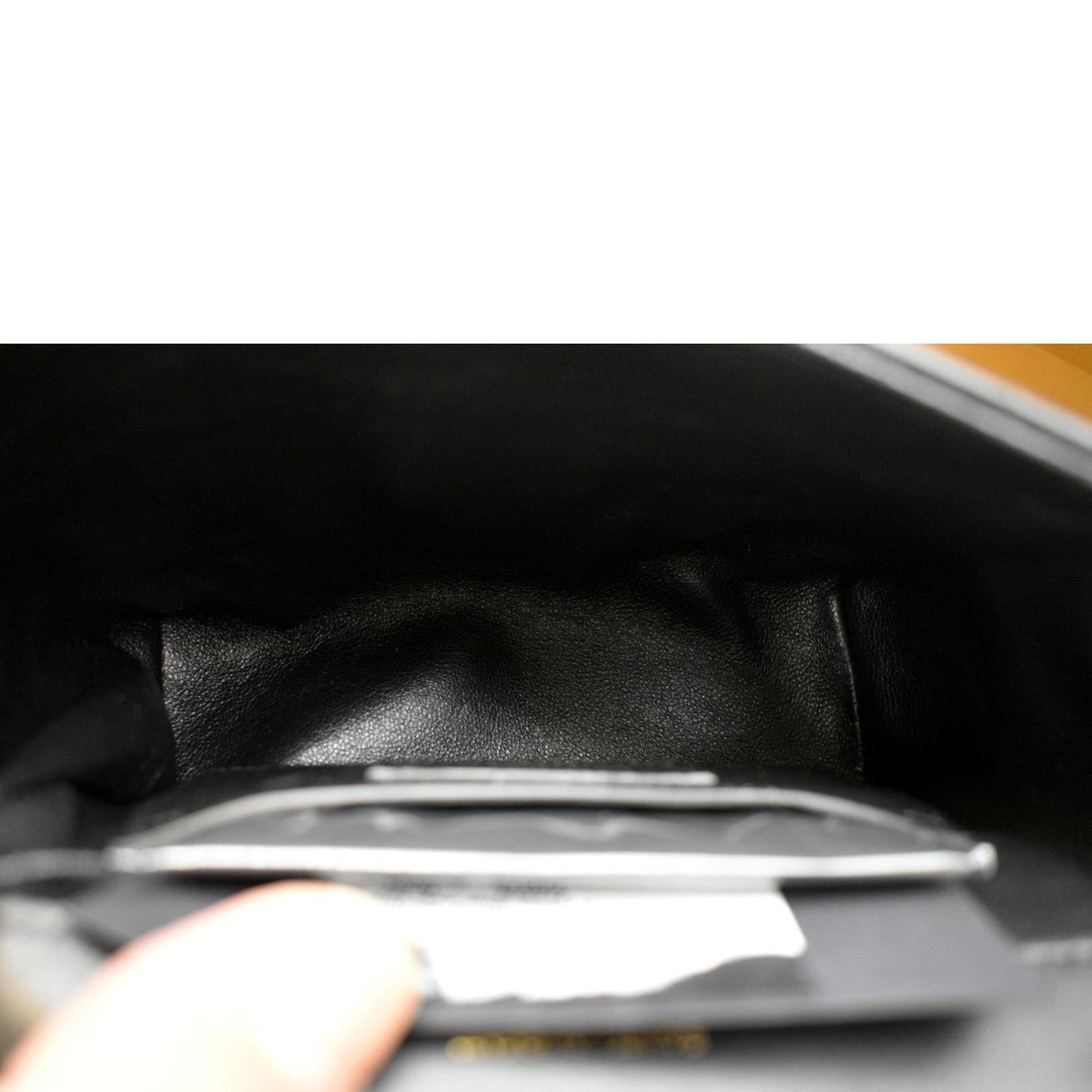 YVES SAINT LAURENT Vicky Small Monogram Leather Chain Crossbody Bag Black