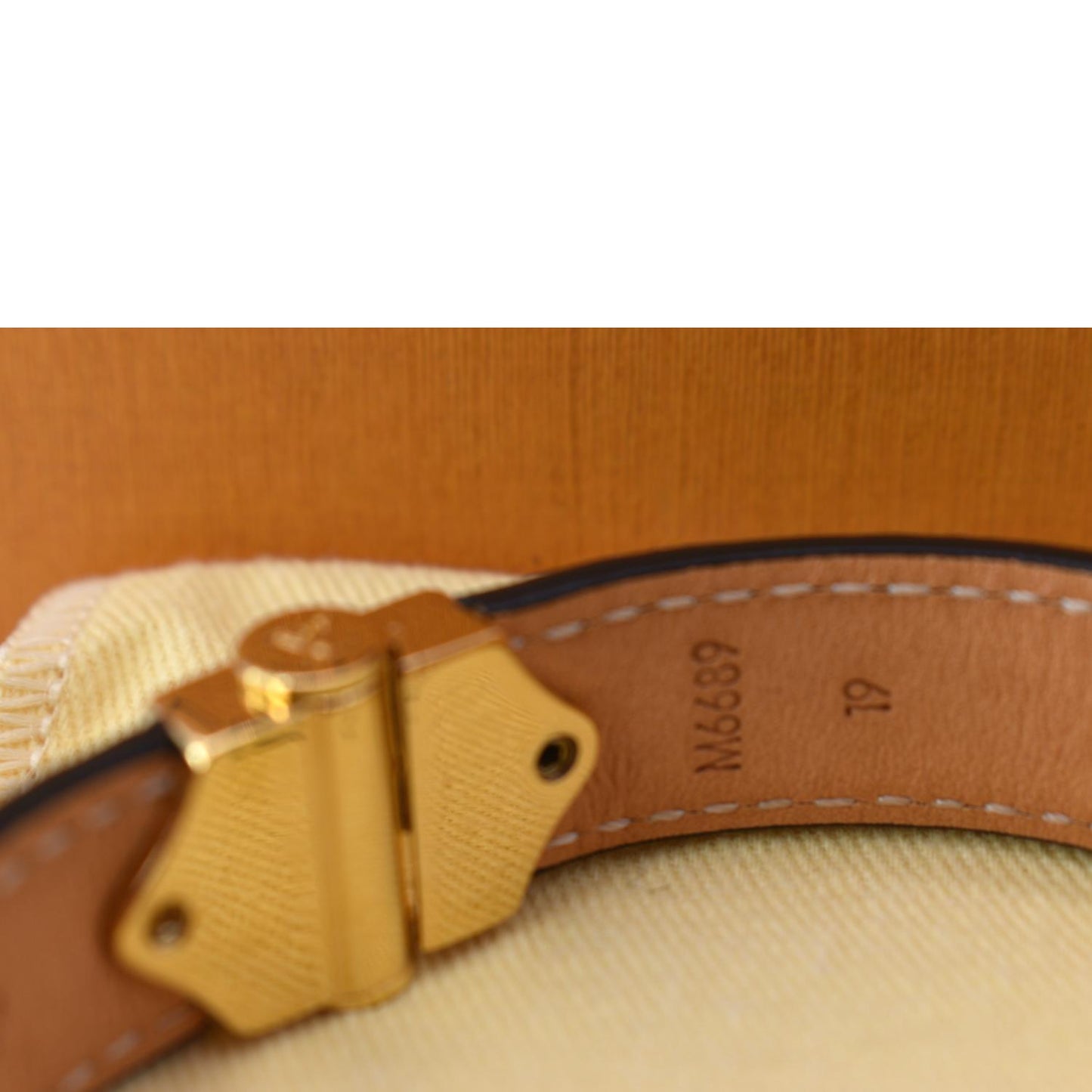 LOUIS VUITTON Monogram Canvas Nano Bracelet Size 17