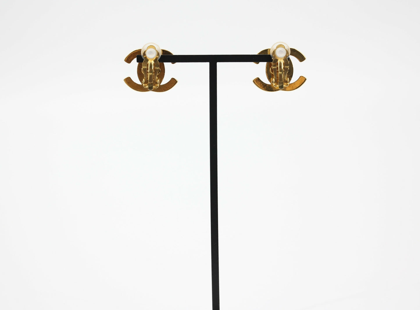 Chanel Vintage 96A Rhinestone & Gold-plated Backpack Buckle CC Clip-on Earrings