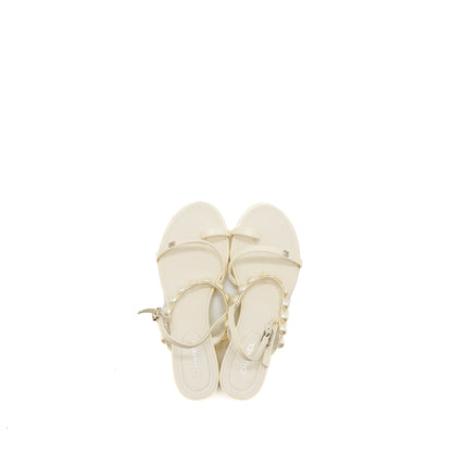 Chanel Size 38.5 Pearl Sandal Leather White