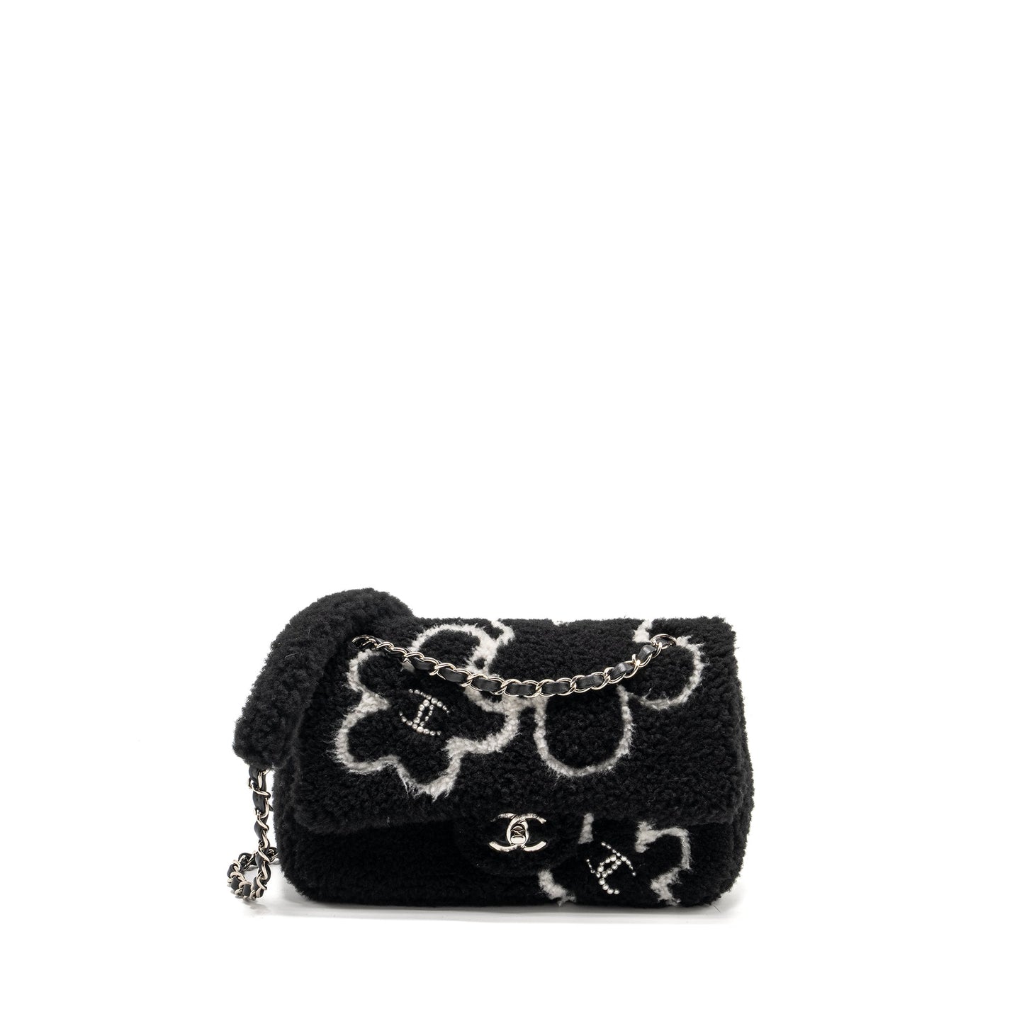 Chanel 22A Fluffy Camellia Flap Bag Embroidered Shearling Lambskin Black / White  (Microchip)