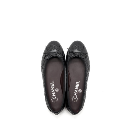 Chanel Size 34 Ballerina Quilted flat Shoes Calfskin Black