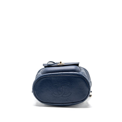 Chanel Drawstring Backpack Lambskin / Grained Calfskin Dark Blue L