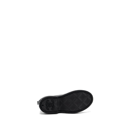 Chanel Size 38 Rubber Ankle Boots Black/ White