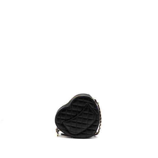 Chanel 22S Heart Bag Lambskin Black L (Microchip)