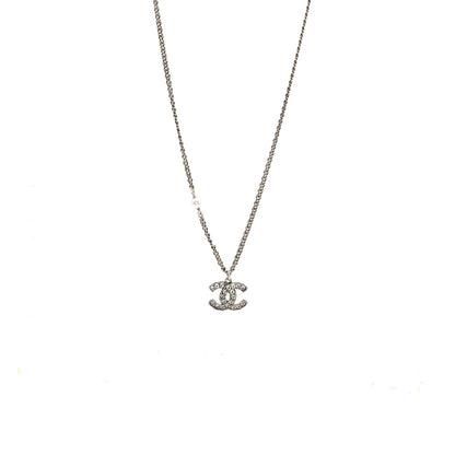 Chanel cc logo necklace crystal/pearl ruthenium hardware