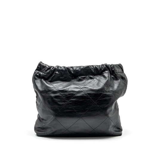 Chanel medium 22 bag Calfskin Black  (Microchip)